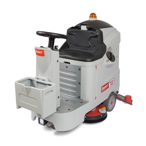 Поломоечная машина с местом оператора Bennett Ranger R660b (гелевый 24В / 160Ач)