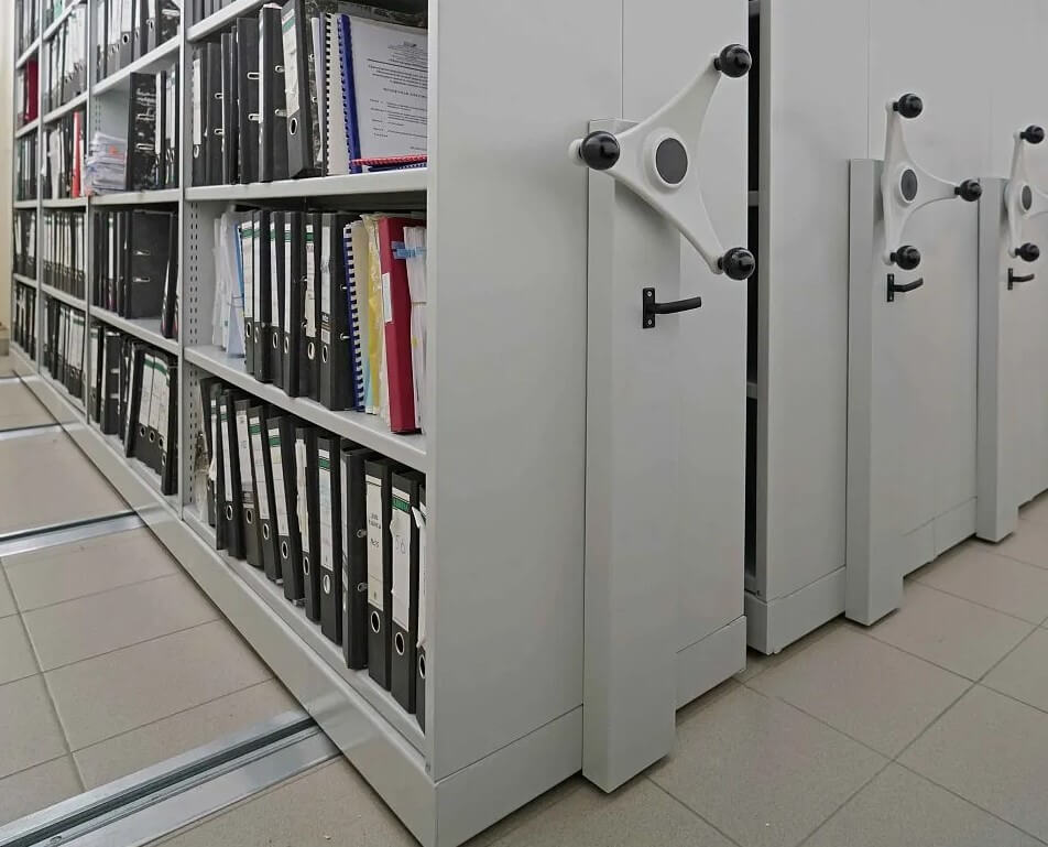 Передвижные стеллажи для документов