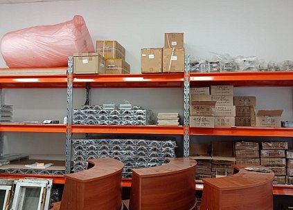 Стеллажи Оптима с фанерным настилом 
