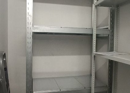 Полочные стеллажи СГ Ультра из оцинкованной стали