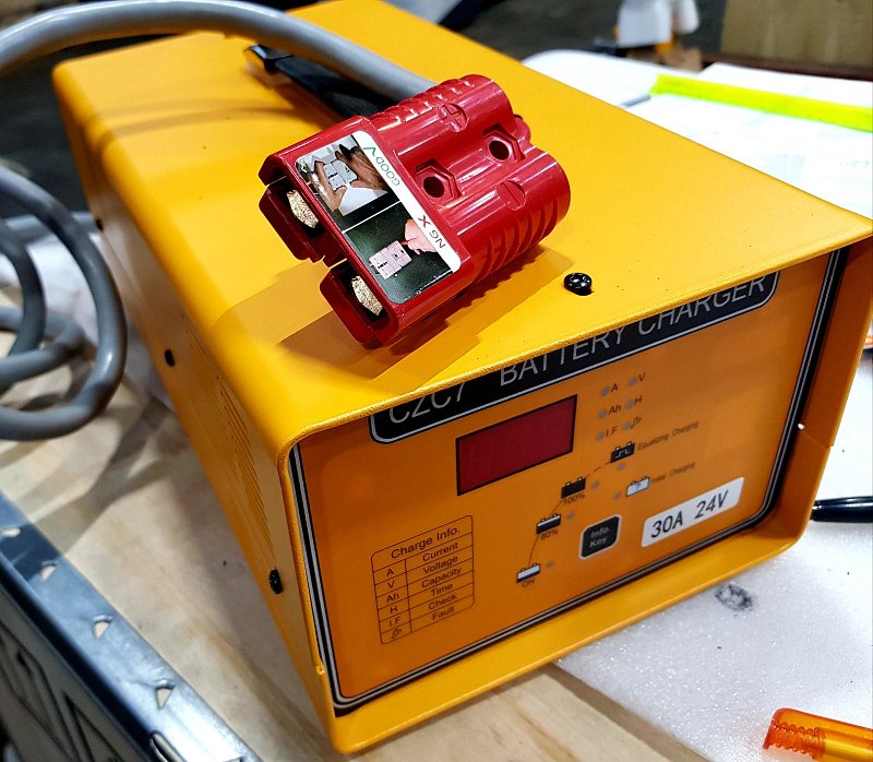 Зарядное устройство 24V/40A, 35206000026, XILIN (Ningbo Ruyi), для CQD15R – изображение №2